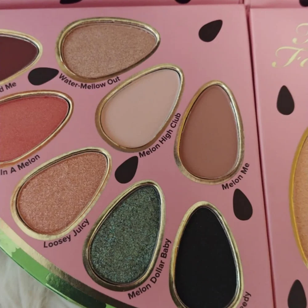 🍉FIRM! NWT TOO FACED WATERMELON SLICE EYESHADOW PALETTE